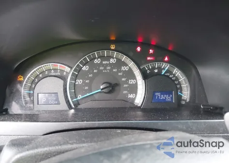 2012 Toyota Camry Se z USA, uszkodzony, nr VIN 4T1BF1FK8CU082185